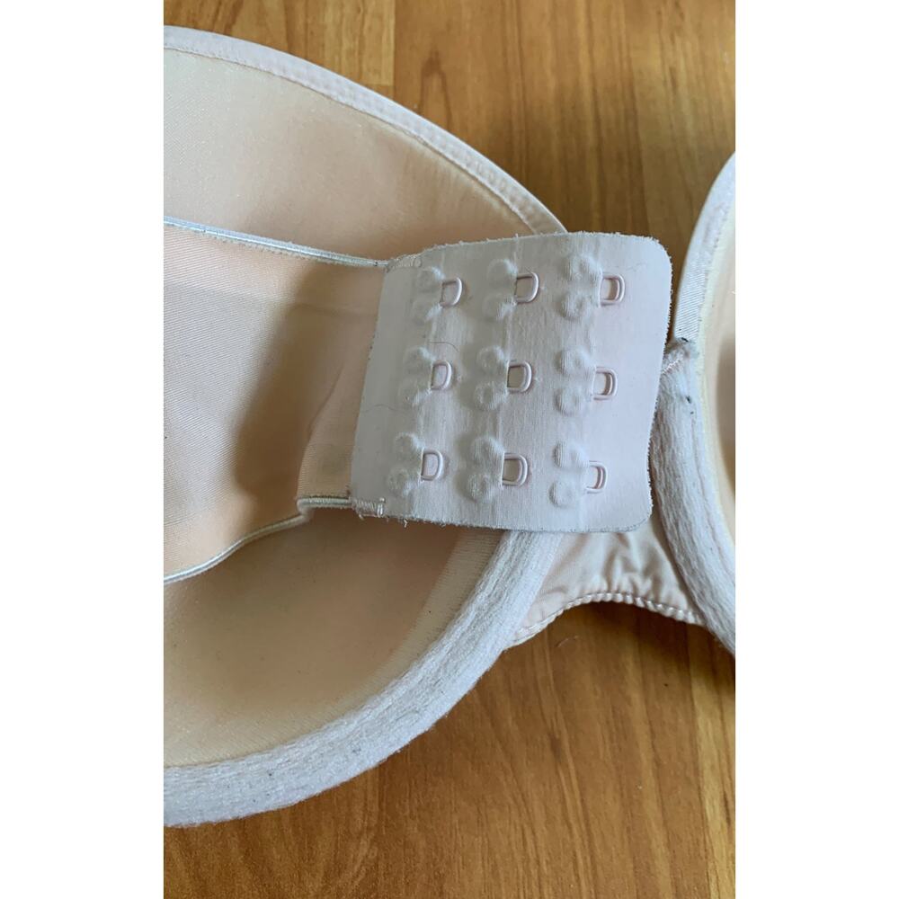Victoria‎ Secret strapless Bra - Picture 4 of 4
